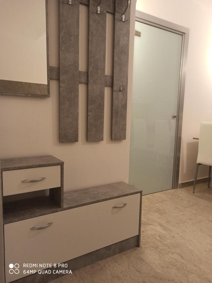 G House 100 Daire Katanya Dış mekan fotoğraf